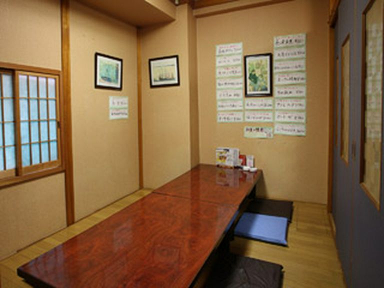 個室の状態。大切な接待、ご会食にご利用ください。