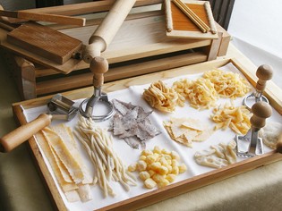 自家製の手打ちパスタ