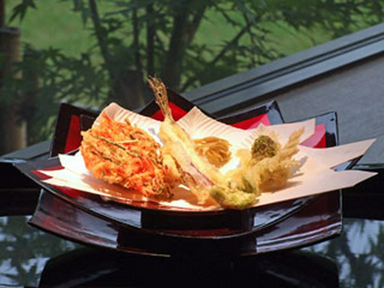 今が旬という食材を天ぷらに