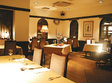 ゆったりとした邸宅風な雰囲気が落ち着きます