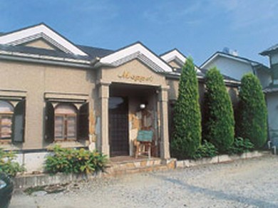 一軒家のレストラン