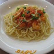 パーティーメニューからレギュラーに！ぷりぷり小エビがたっぷりな人気メニュー