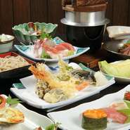 野菜など地元で取れた旬の食材を自ら出向き仕入れています。季節感や技法が楽しめるものやほっとする定番的なもの、素材そのものを味わうものなど色々な形で美味しさを引き出し提供しています。