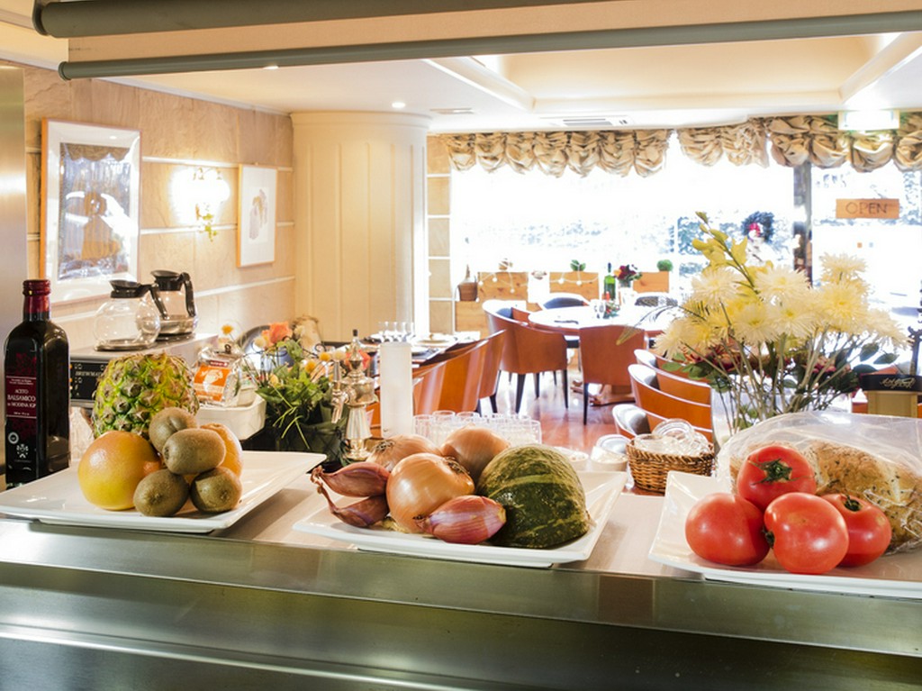 コース料理充実。貸切パーティも可能です