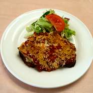 シェフ自慢の一品　やみつきになる美味しさ！　※ポタージュ・ライスまたはパン・サラダ・コーヒー付