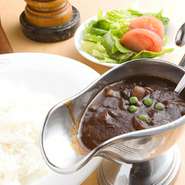 家庭では作れない自慢の味※サラダ・コーヒー付