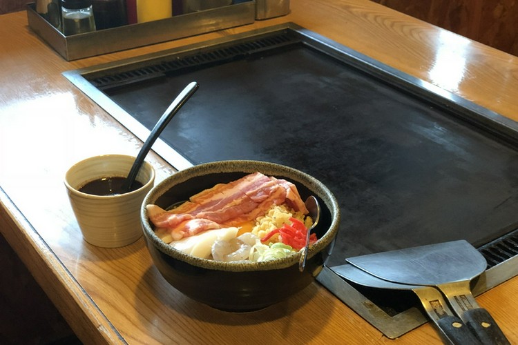 お好み焼高砂舎 八王子/お好み焼き・もんじゃ | ヒトサラ