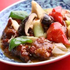 鶏肉揚げ物あんかけ