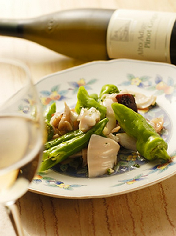 タコと万願寺のオリーブ漬け