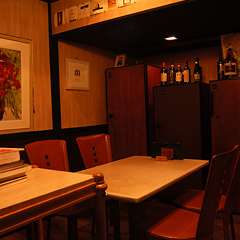 厳選イタリアワイン約400種がベストな状態であなたを待ってます