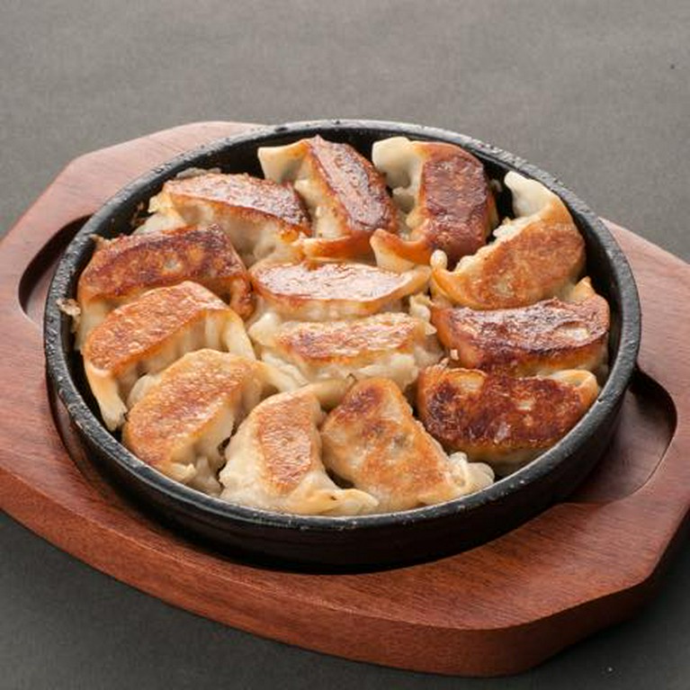 博多ひとくち鉄板餃子