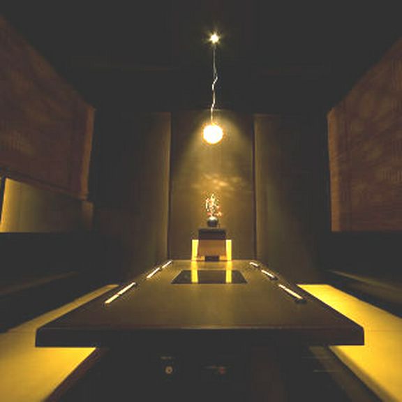 6名様半個室多数。12名様個室あり。ご宴会やご家族のお食事に