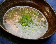 さっぱり塩味
牛テールを煮込んだスープ