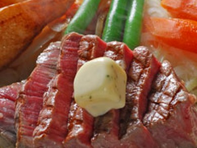 お箸で切れるやわらかさ！