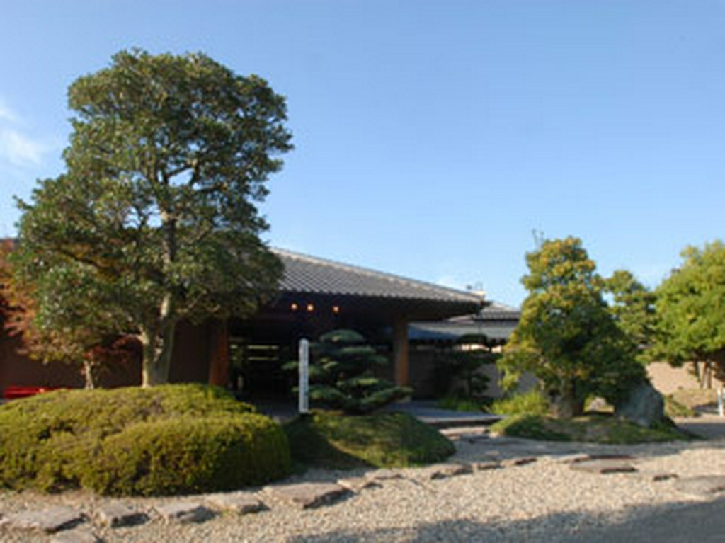 落ち着いた日本建築