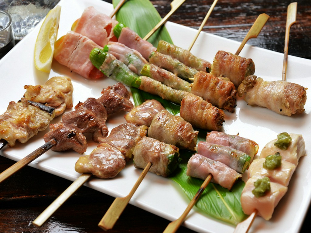 国産地鶏をていねいに下ごしらえしたこだわりの『やきとり』