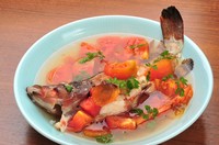 ここでしか味わえない『あこうのトマト煮』をご堪能ください