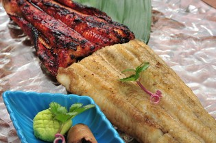 とにかく天然にこだわり、自信がある食材を仕入れています