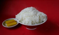 かなり多いです。お腹いっぱい食べて下さい！