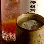 「魔王」・「明るい農村」など、お料理とよく合うお酒を豊富に取り揃えております。