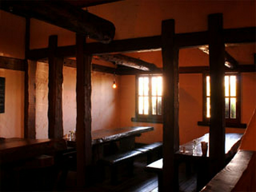 気の合う仲間でパーティーなど