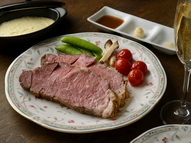 イブニングハイティー　ローストビーフ