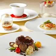 フランスの文化は、もっと美味しいものを食べたいといった望みに素直です。そんな中で高められたフレンチは、感性で味わう料理。お酒や料理、空間のすべてを楽しむことで、贅沢な味わいがより深まります。