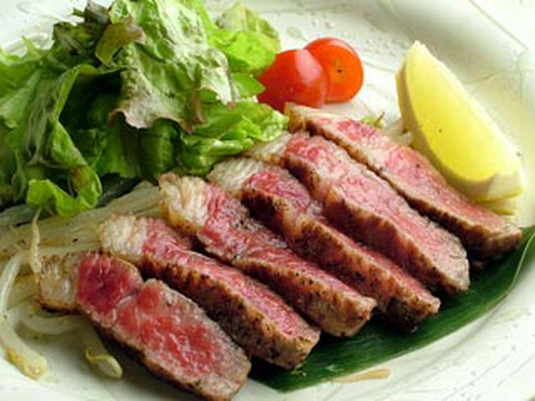 菊池牛ヒウチ黒胡椒焼き