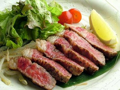 菊池牛ヒウチ黒胡椒焼き