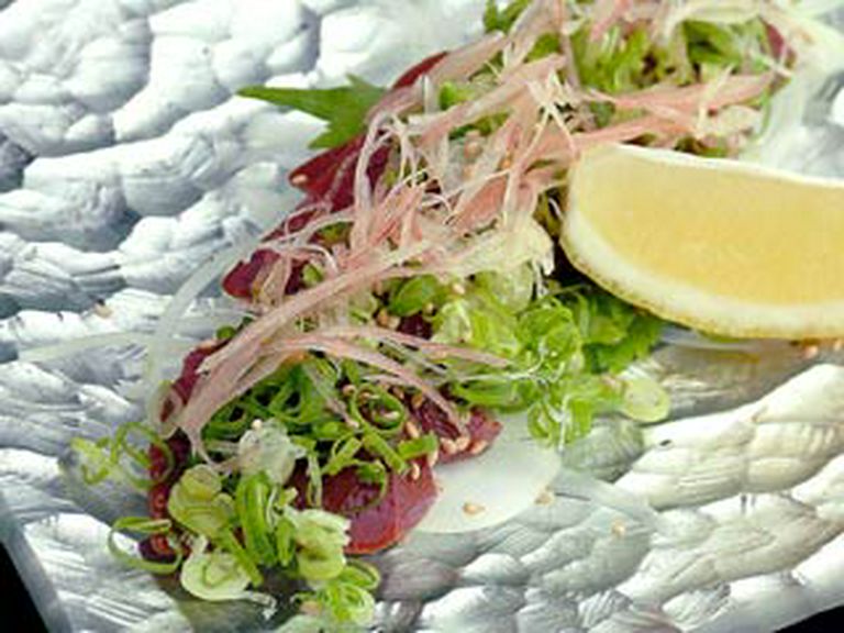 新鮮。菊池牛生レバー