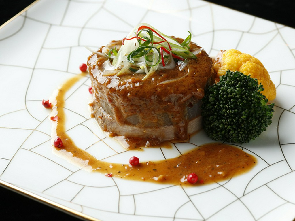 牛タンの蜂蜜胡椒ソース