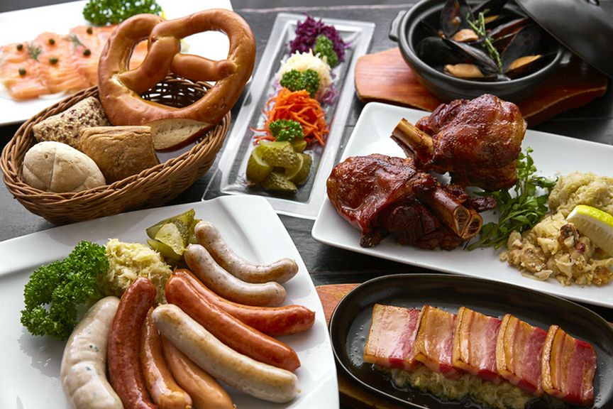 シュニッツェル、プニッツェル などなど…