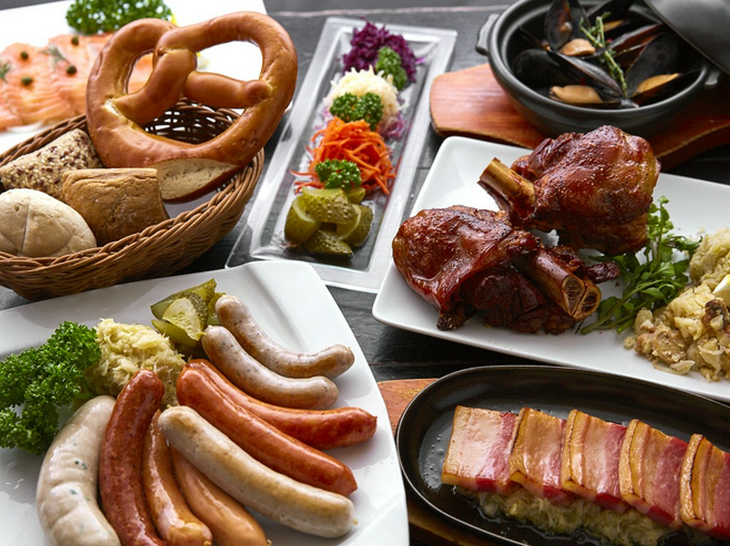 シュニッツェル、プニッツェル　などなど…