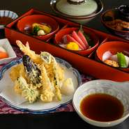 ワンランク上の贅沢な食事会を満喫『天ぷら御膳』