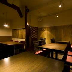 2階は、40席（最大時44名様まで利用可）の広いスペース！