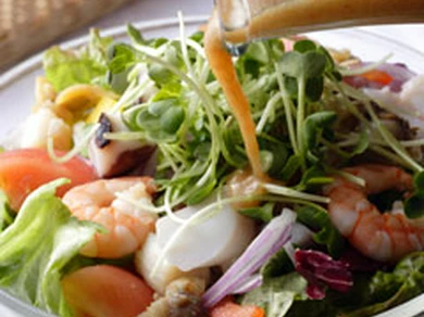 自家製のドレッシングをかけて♪