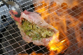 飛騨牛とろけるネギ塩カルビ