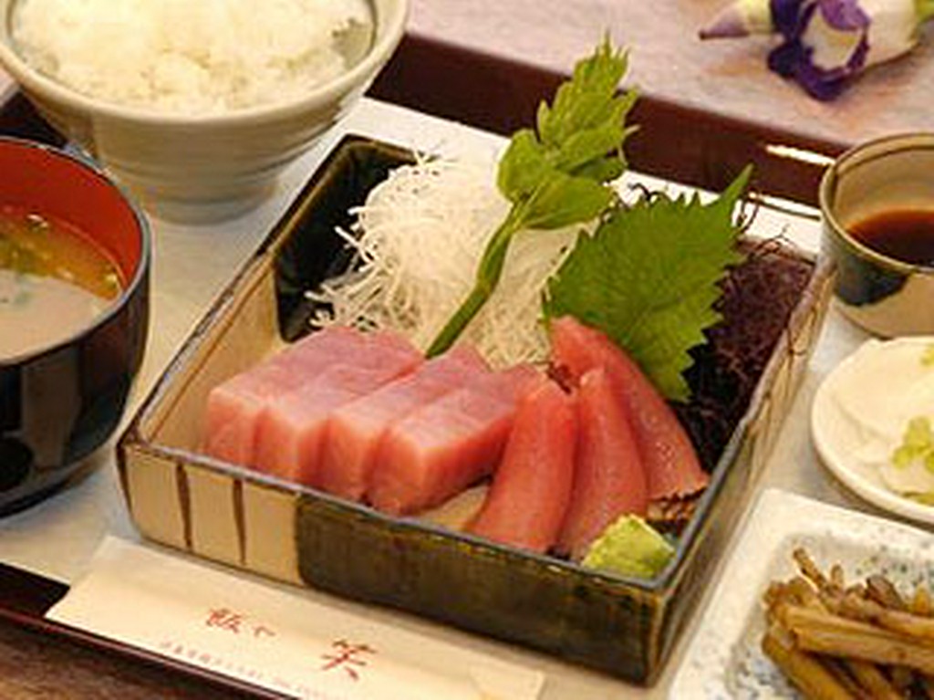 おさしみ定食