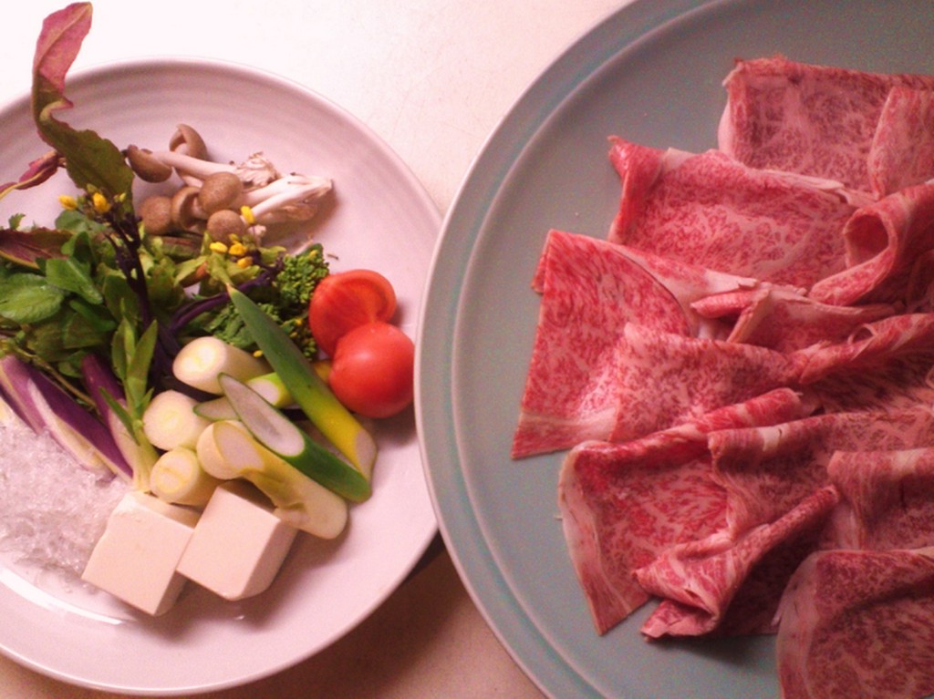 　しゃぶしゃぶ　すきやき