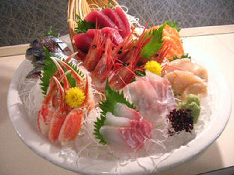 刺身盛り合わせ