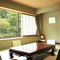 箱根・仙石原高原の高台豊かな自然に包まれ安らぎにみちたホテル