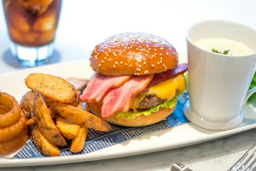 アラカルトメニューも種類豊富にご用意