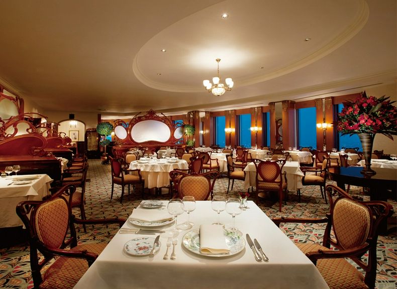 特別な日のデートに利用したい贅沢なフレンチレストラン