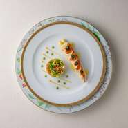 季節ごとに料理内容を変更しております。