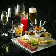 来店時間　平日限定17：00～21：00IN（L.O.90分／120分制）
ご利用人数　10名様～20名様

※土日祝・特別催事期間は除外といたします。
※前日までに要予約
※カバーチャージ込みの価格となります。