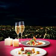 ※料金は規定のサービス料・税金・カバーチャージが含まれます。
※21：00以降は追加カバーチャージ（＋500円）賜ります。
※食材にアレルギーがございましたら予めご連絡ください。
※17時以降、20歳未満のお客様はご入店いただけません。
※ディナーコースのご予約は17：30～（L.O.19：30）となります。