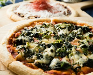 【お料理・3時間飲み放題・3.5時間室料・税サ】全てが含まれております。