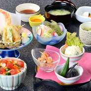 平日限定 バラちらしランチ 