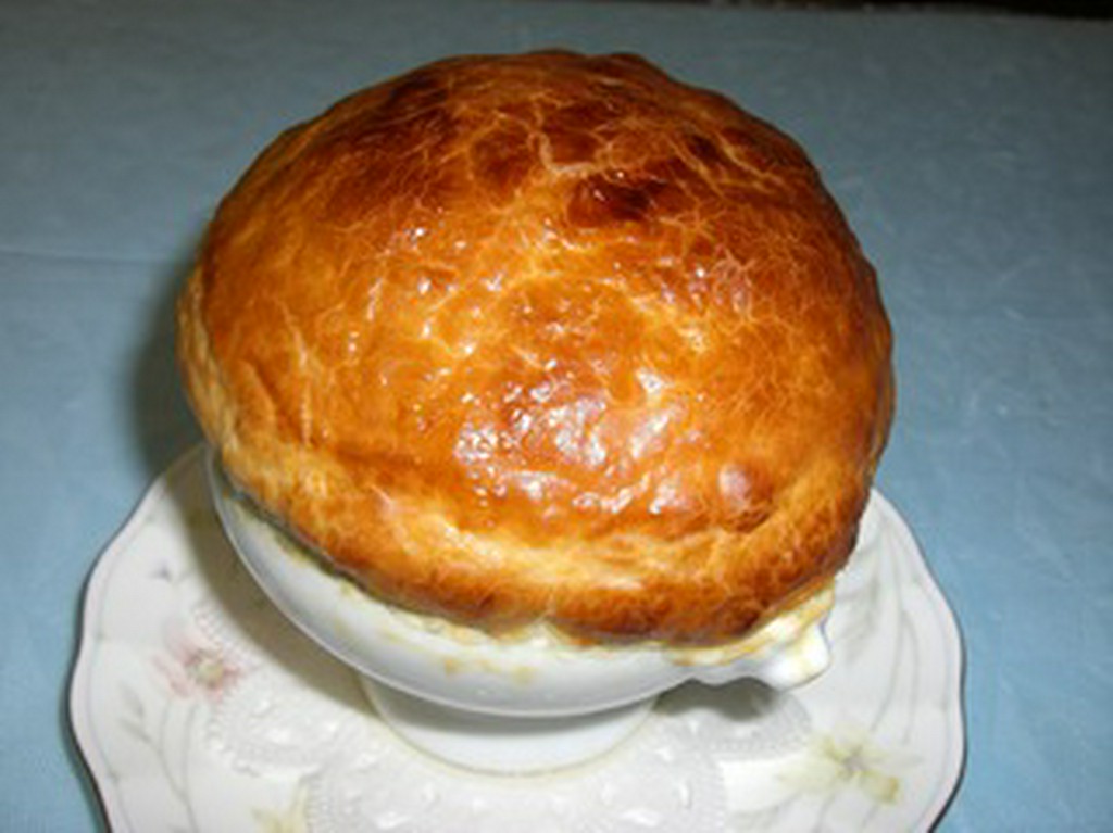 フォアグラとトリュフ入りキノコのスープ