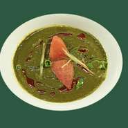 ホウレンソウとポークのまろやかなカレー